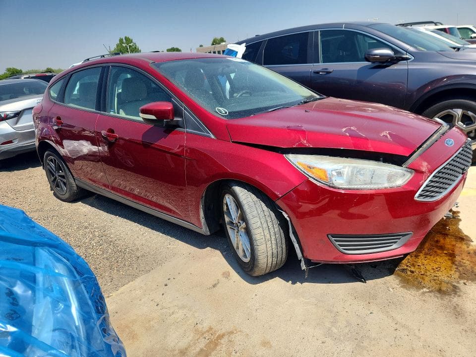 2017 FORD FOCUS SE 4