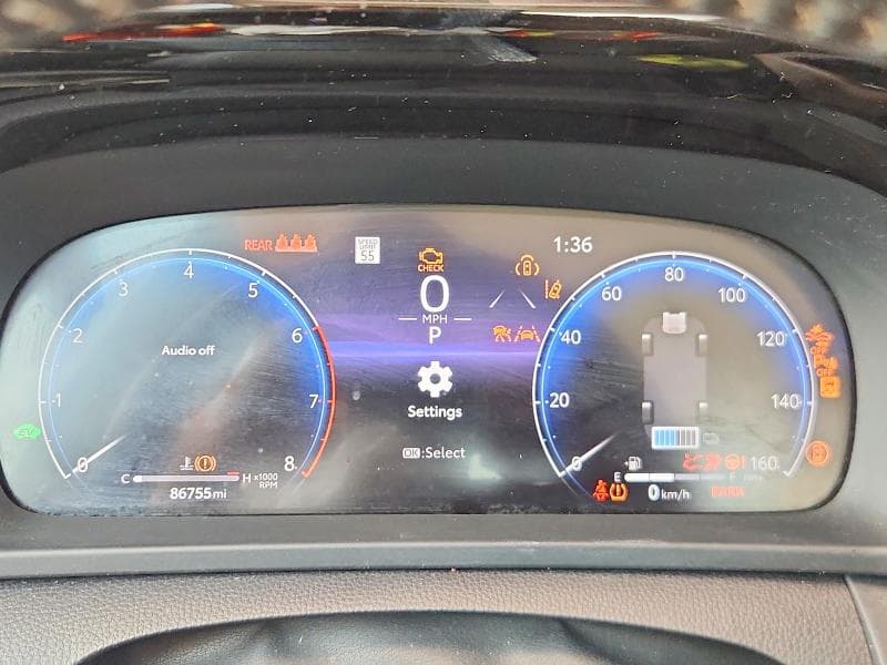 2024 TOYOTA CROWN LIMITED 9