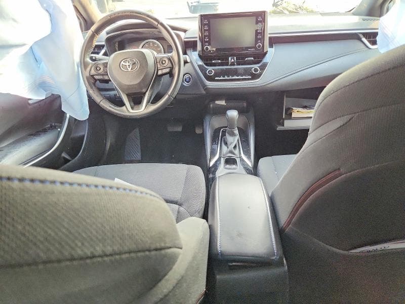 2021 TOYOTA COROLLA SE 8