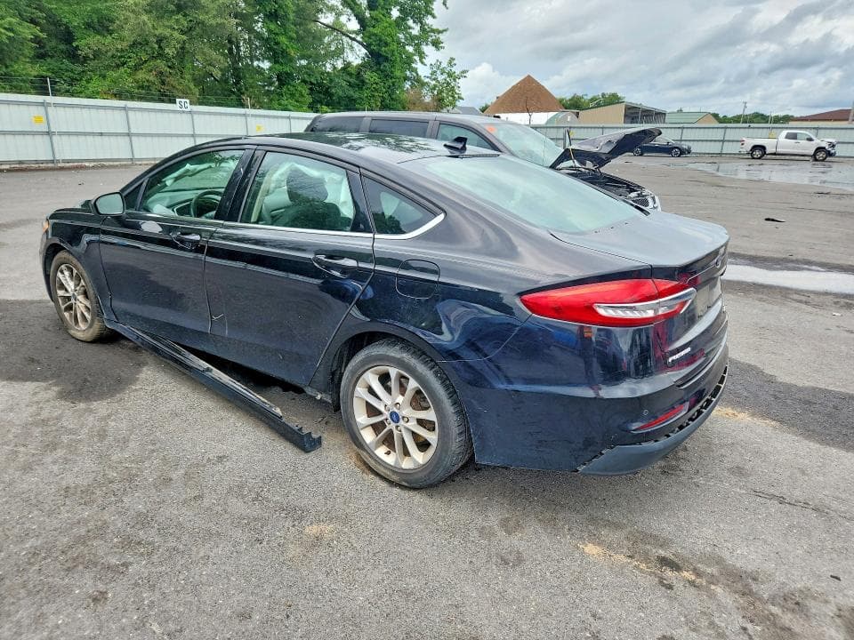 2020 FORD FUSION SE 2