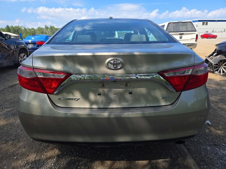 2017 TOYOTA CAMRY LE 6