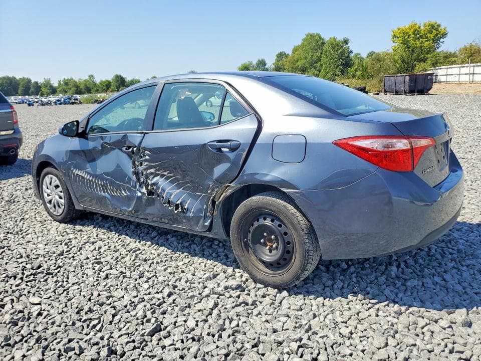 2017 TOYOTA COROLLA LE 2