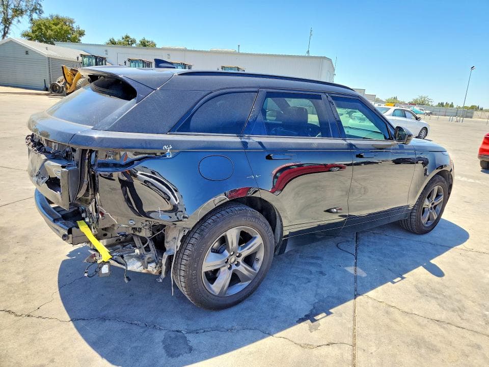 2021 LAND ROVER RANGE ROVER VELAR R-DYNAMIC S 3