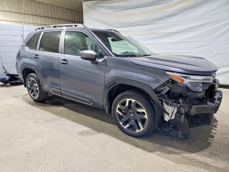 2025 SUBARU FORESTER LIMITED 4