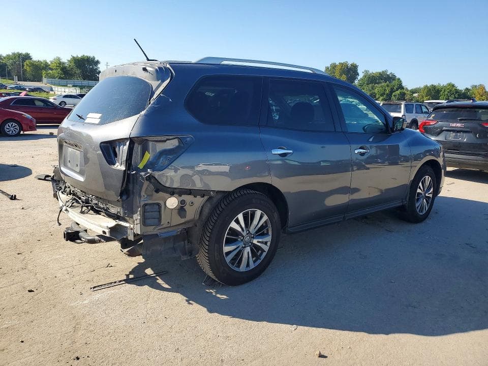 2017 NISSAN PATHFINDER S 3