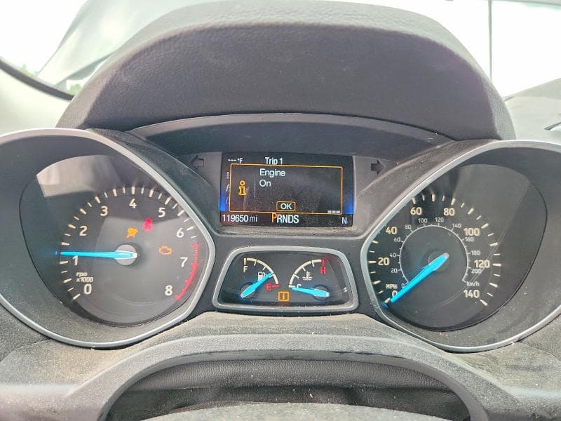 2017 FORD ESCAPE SE 9
