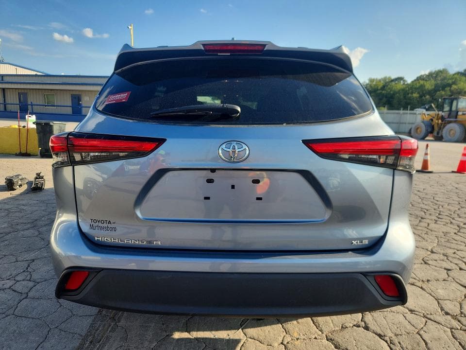 2021 TOYOTA HIGHLANDER XLE 6