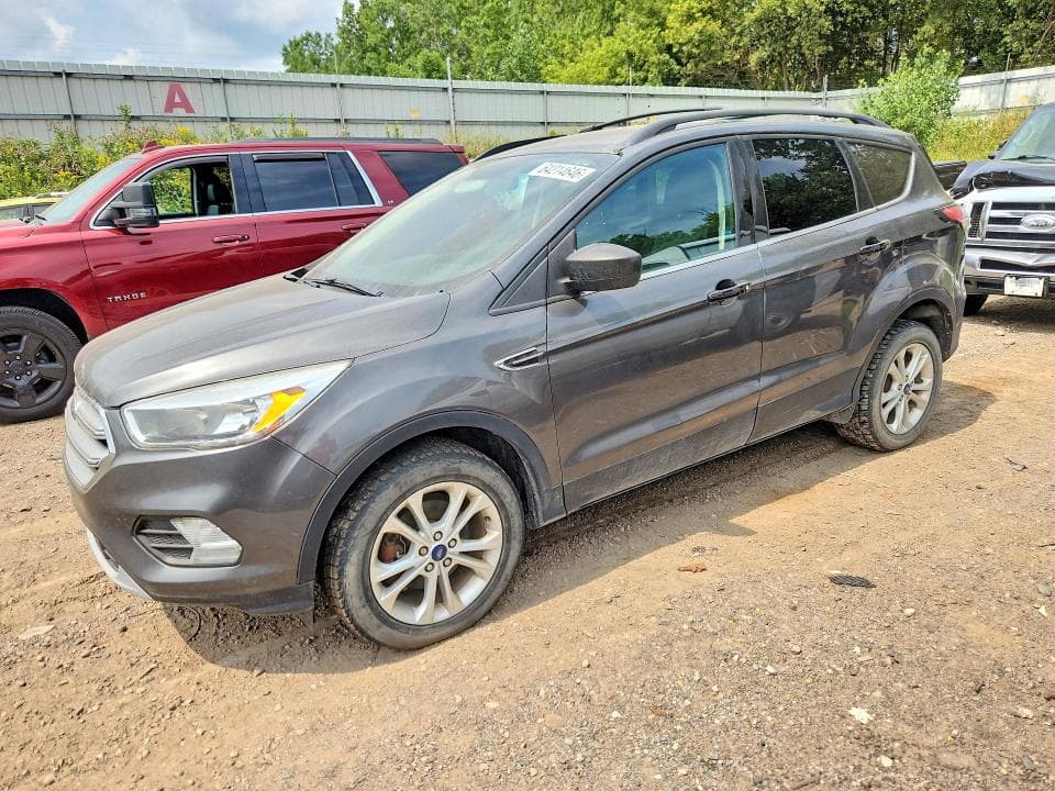 2017 FORD ESCAPE SE - 1
