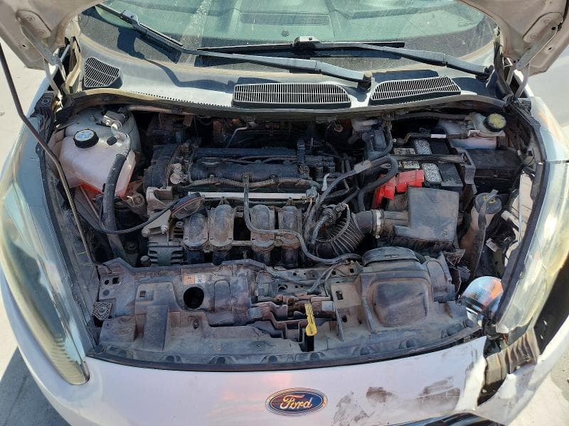 2018 FORD FIESTA SE 11