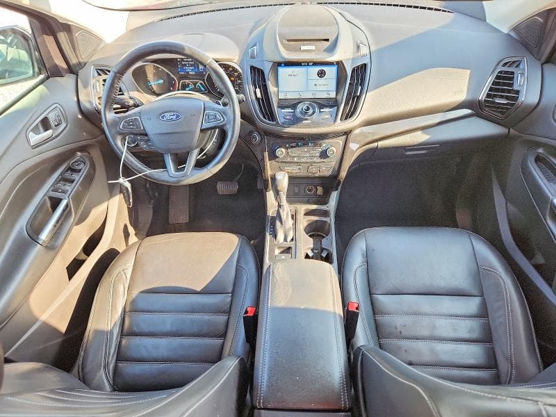 2017 FORD ESCAPE TITANIUM 8
