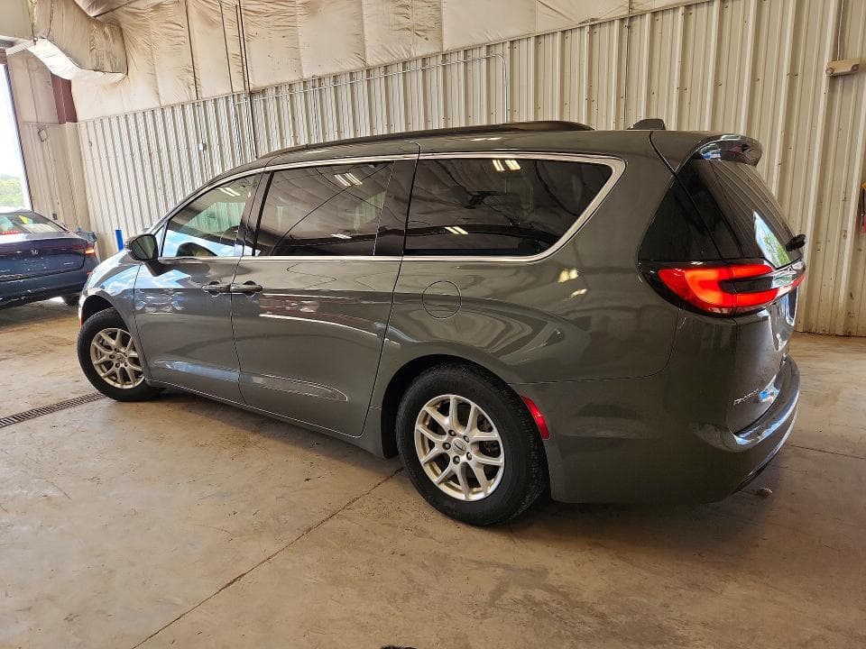 2022 CHRYSLER PACIFICA TOURING L 2