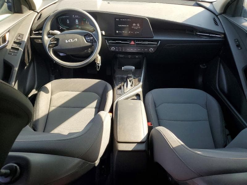 2026 KIA NIRO LX 8