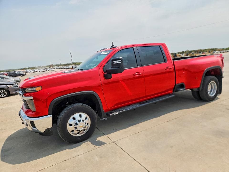 2026 CHEVROLET SILVERADO K3500 LT