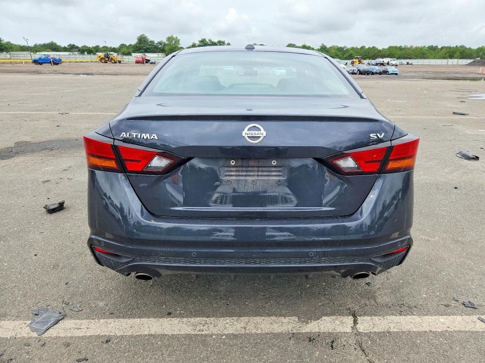 2019 NISSAN ALTIMA SV 6