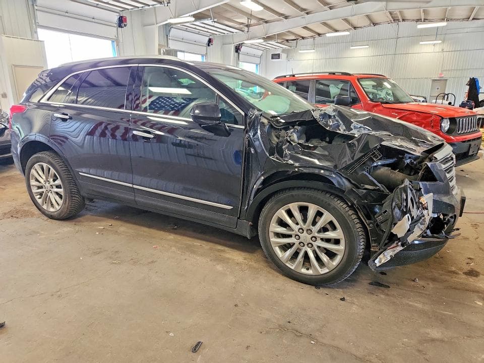2019 CADILLAC XT5 LUXURY 4