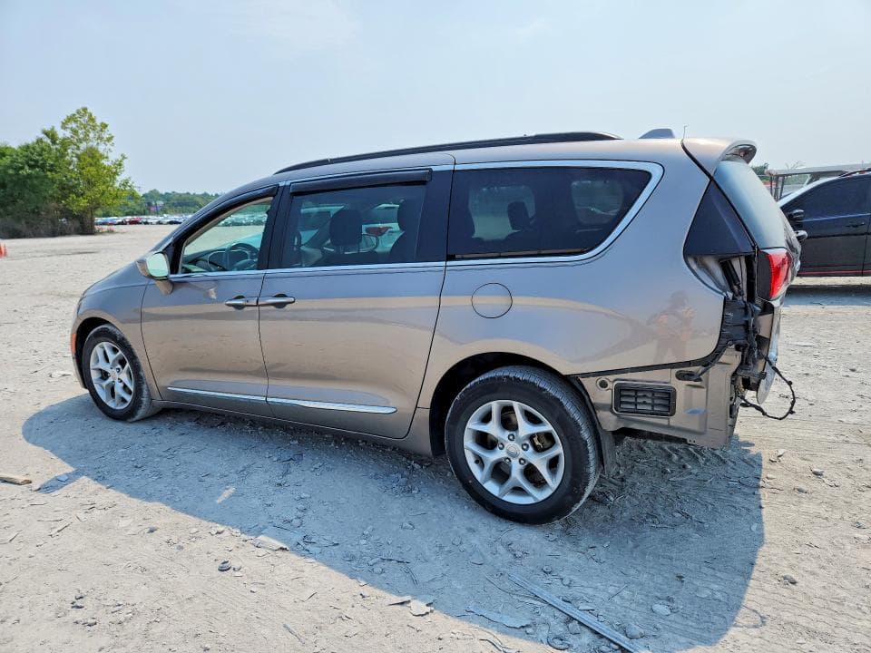 2017 CHRYSLER PACIFICA TOURING L 2