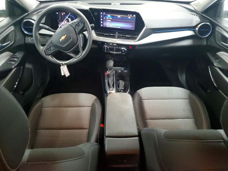 2026 CHEVROLET TRAX 1LT 8