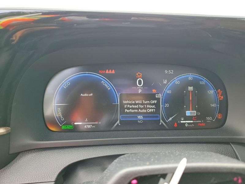 2026 TOYOTA CROWN SIGNIA LIMITED 9