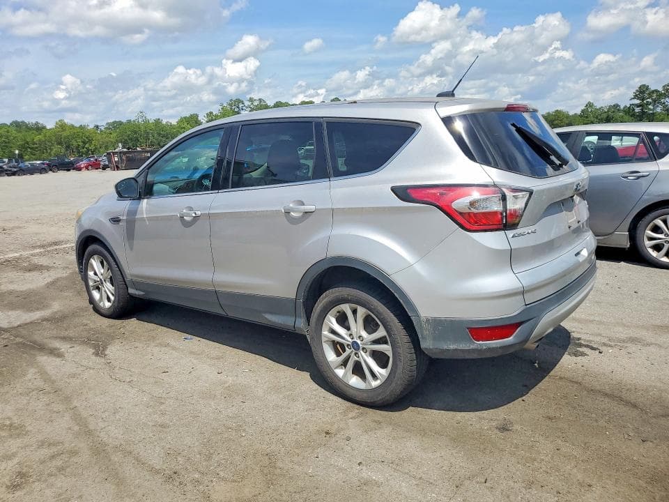 2017 FORD ESCAPE SE 2