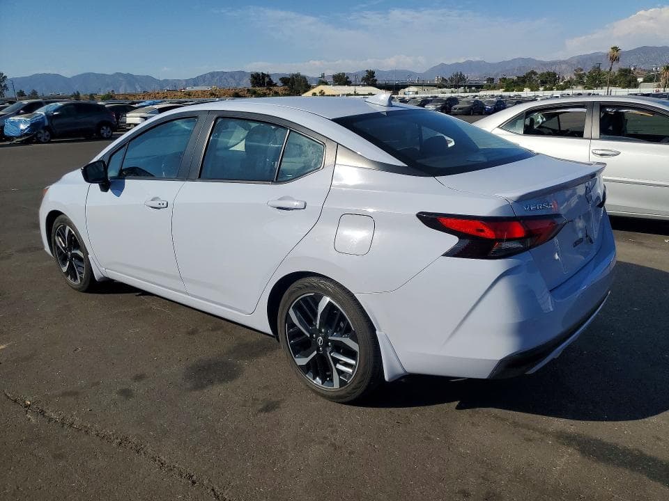 2024 NISSAN VERSA SR 2