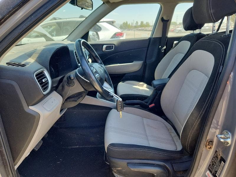 2022 HYUNDAI VENUE SEL 7