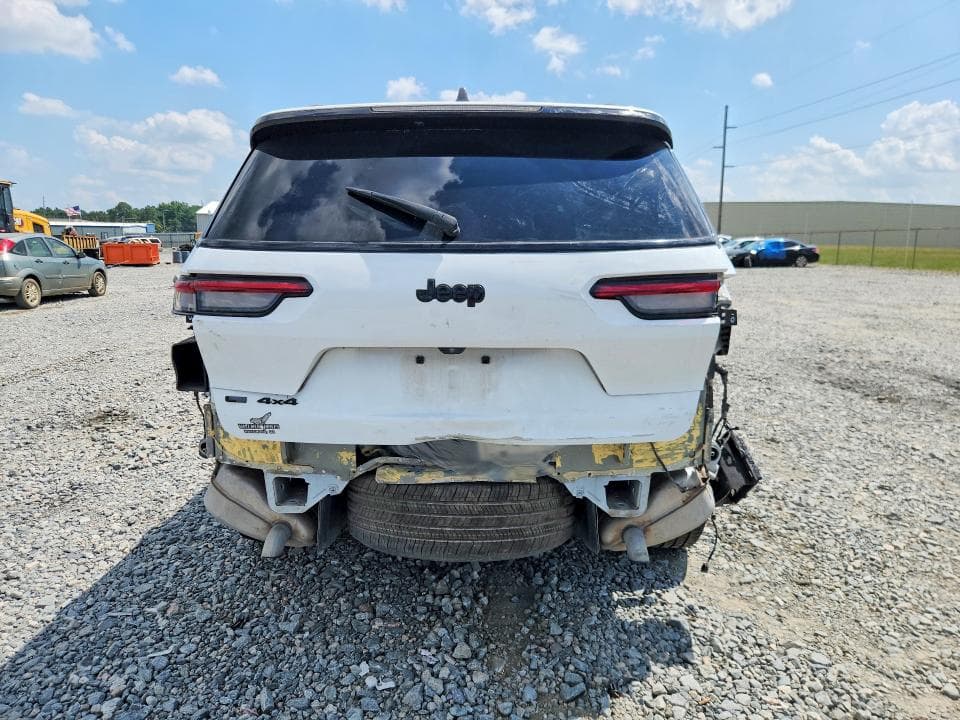 2021 JEEP GRAND CHEROKEE L LAREDO 6