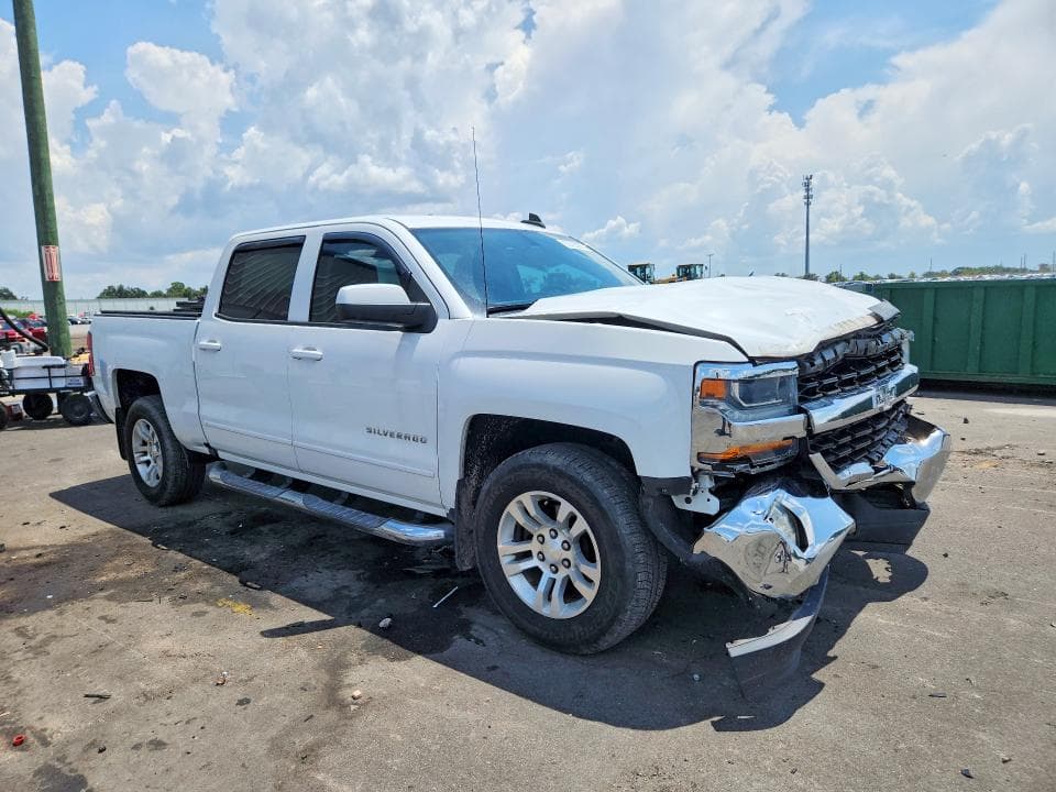 2018 CHEVROLET SILVERADO C1500 LT 4