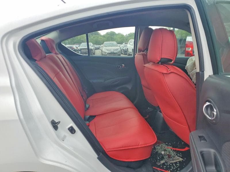 2019 NISSAN VERSA SV 10