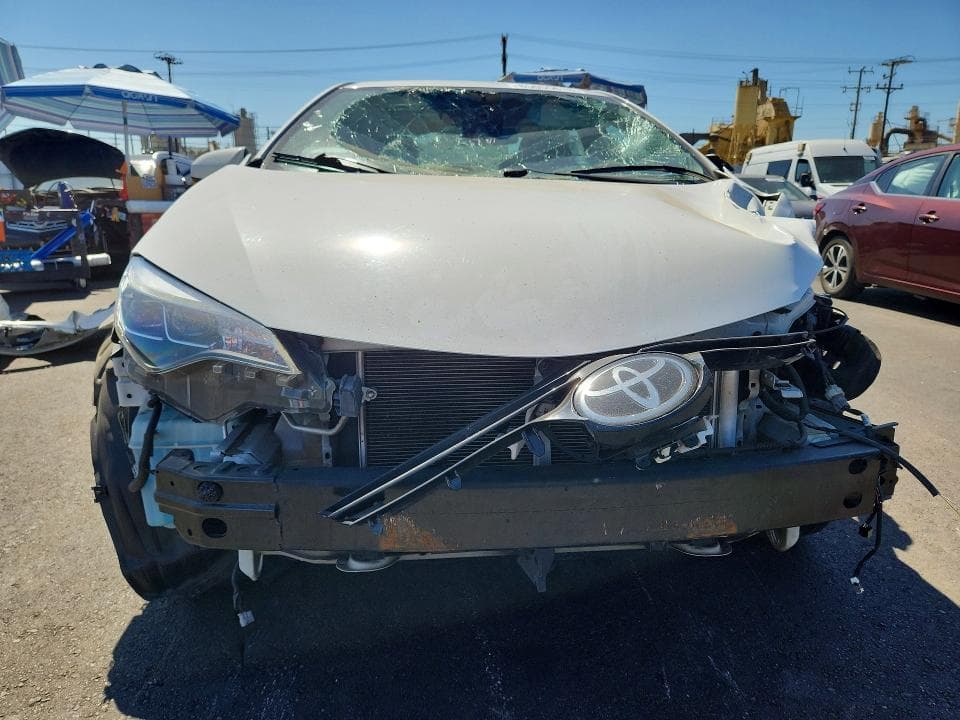 2018 TOYOTA COROLLA XLE 5