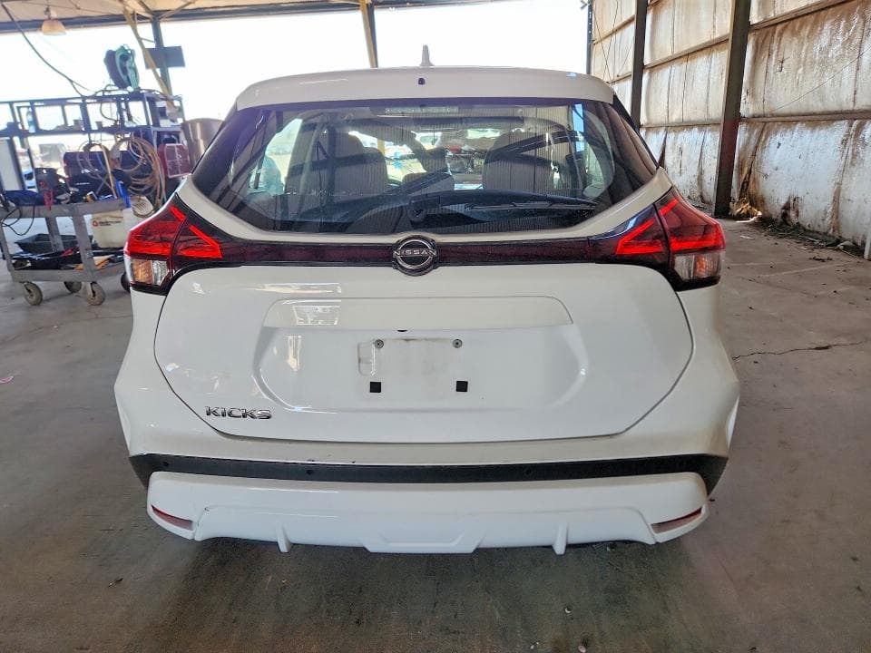 2024 NISSAN KICKS S 6