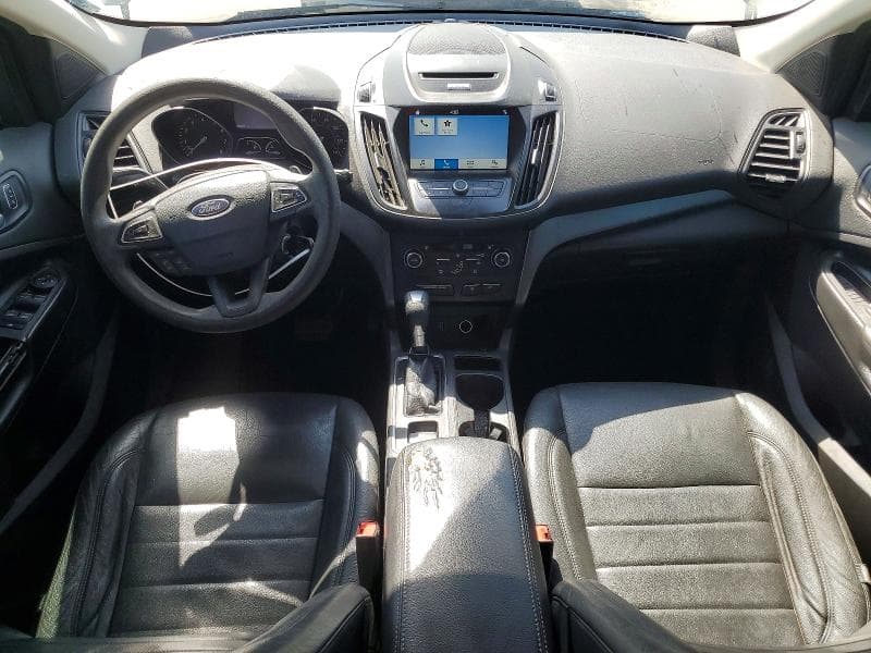 2017 FORD ESCAPE SE 8