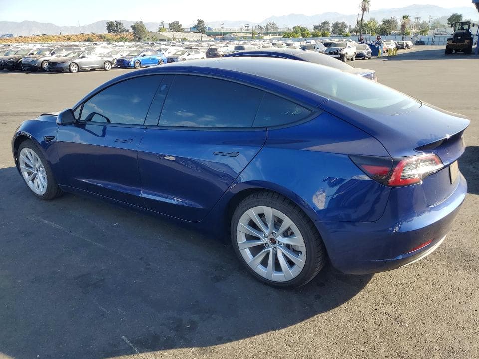 2022 TESLA MODEL 3 2