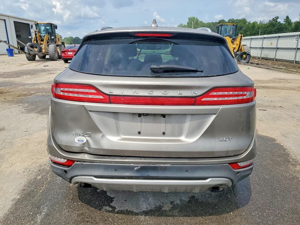 2017 LINCOLN MKC PREMIERE 6