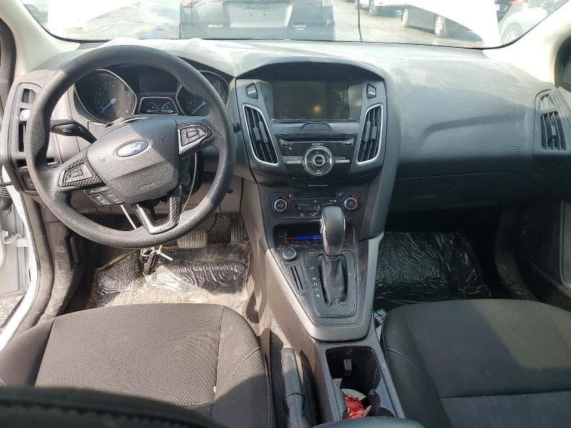 2017 FORD FOCUS SEL 8