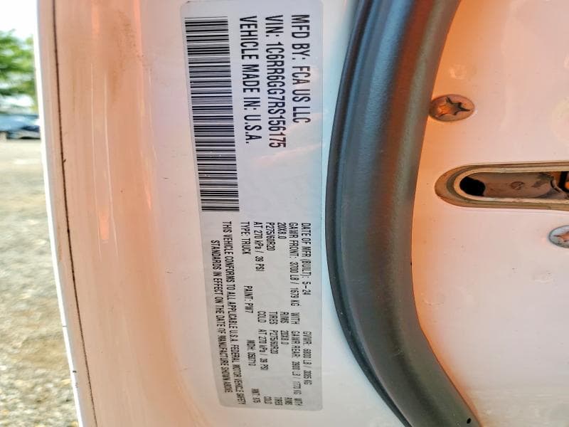 2024 RAM 1500 CLASSIC SLT 12