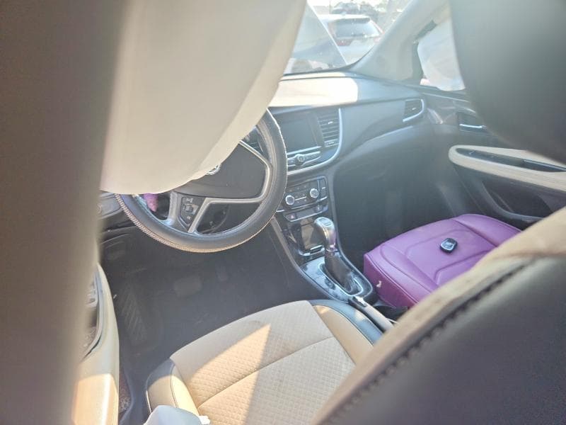 2022 BUICK ENCORE PREFERRED 8
