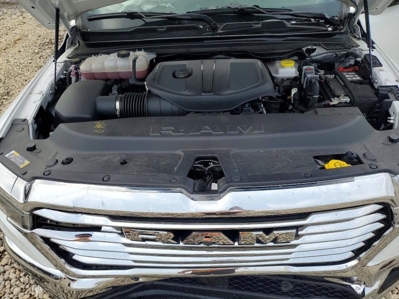 2025 RAM 1500 LARAMIE 11