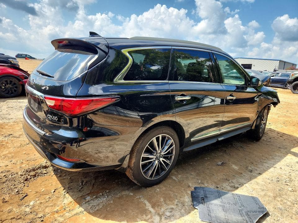 2017 INFINITI QX60 BASE 3