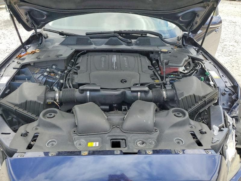 2019 JAGUAR XJ R - SPORT 11