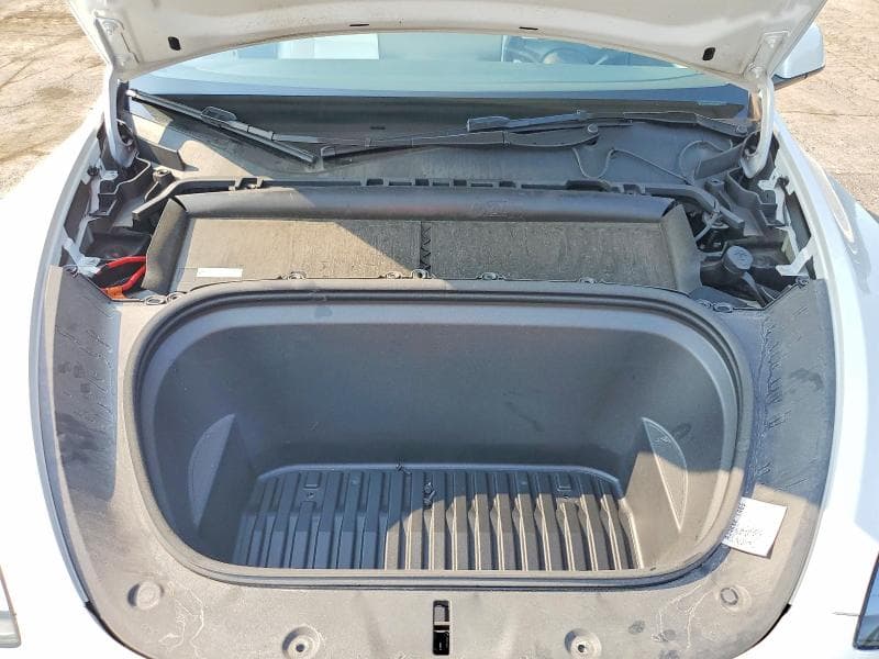 2024 TESLA MODEL Y 11