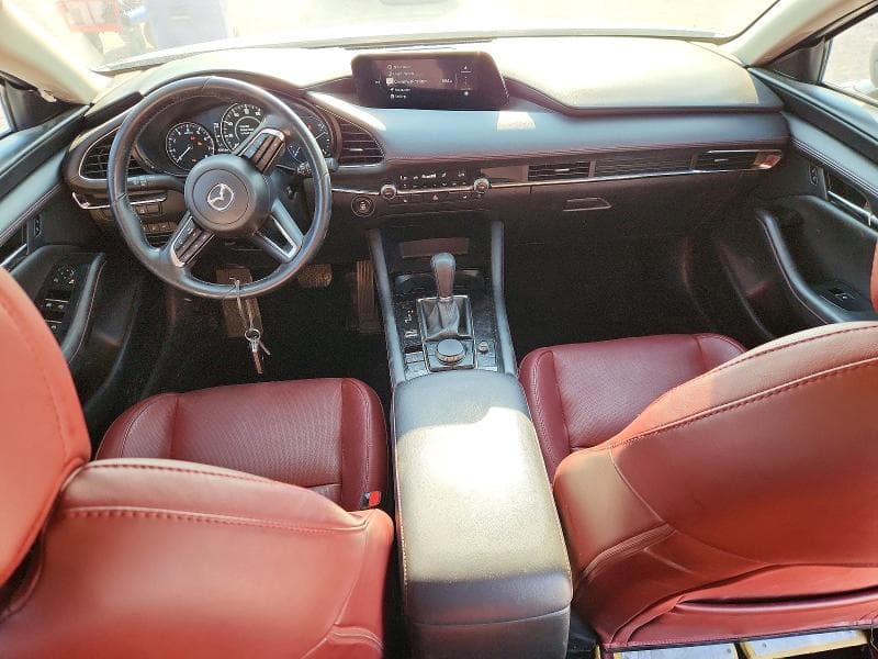 2024 MAZDA 3 PREFERRED 8