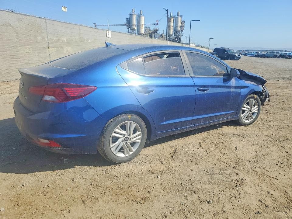 2020 HYUNDAI ELANTRA SEL 3