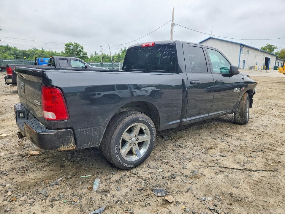 2017 RAM 1500 ST 3