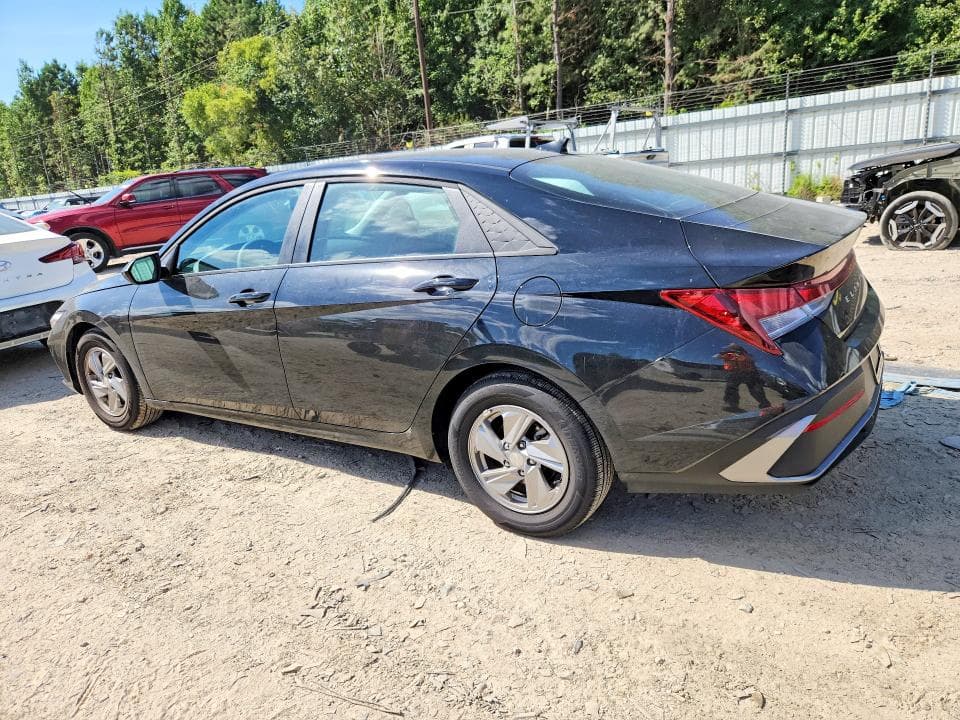 2025 HYUNDAI ELANTRA SE 2