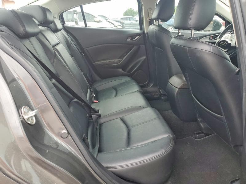 2017 MAZDA 3 TOURING 10