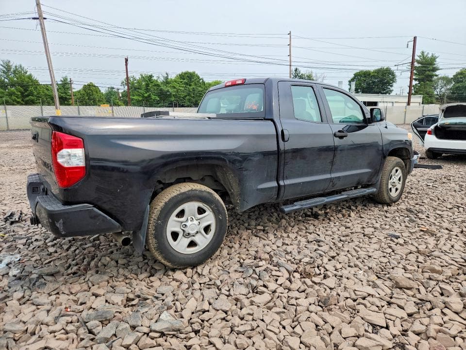 2017 TOYOTA TUNDRA 3