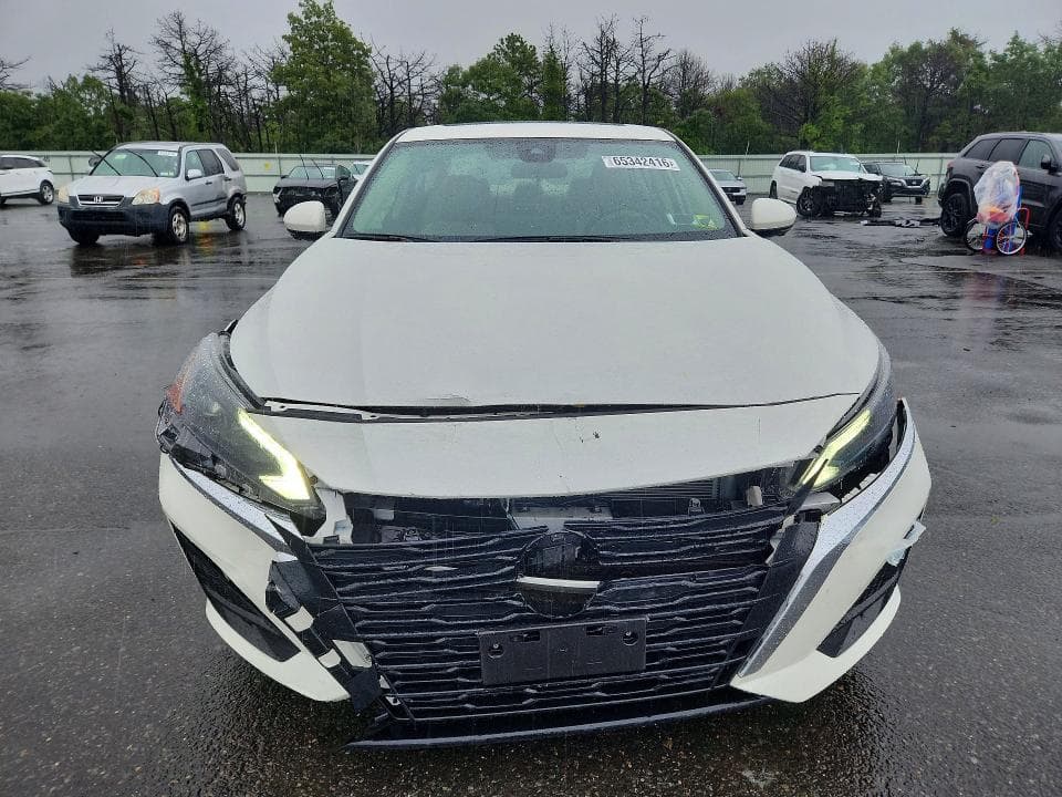2024 NISSAN ALTIMA SL 5