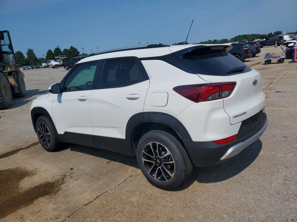 2026 CHEVROLET TRAILBLAZER LT 2