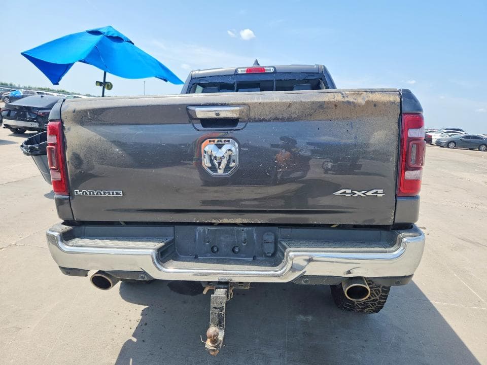 2019 RAM 1500 LARAMIE 6