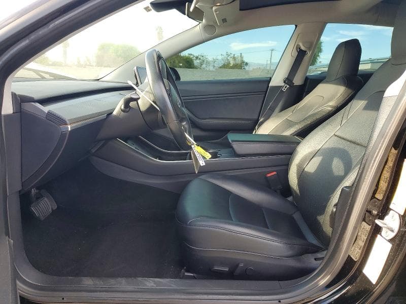 2018 TESLA MODEL 3 7